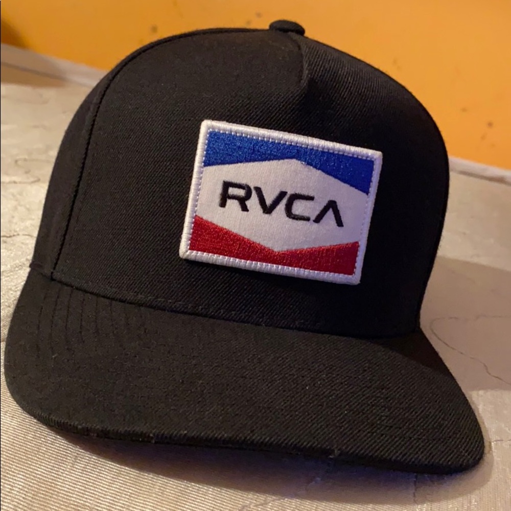 RVCA SnapBack